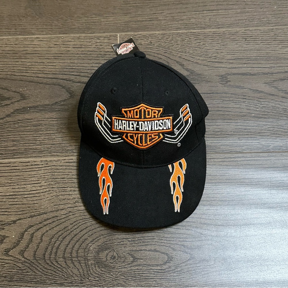 Harley Davidson Motor Cycles Black & Orange Flame Brim Basebell Cap NWT